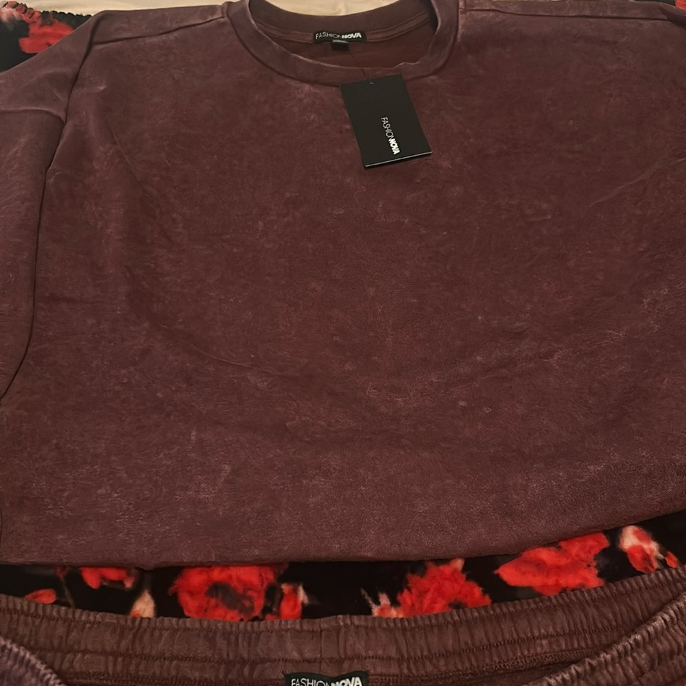 BURGUNDY WIDE LEG LOUNGE JOGGER SUIT